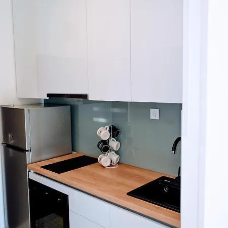 Mihaela Apartmans 150m Near The *